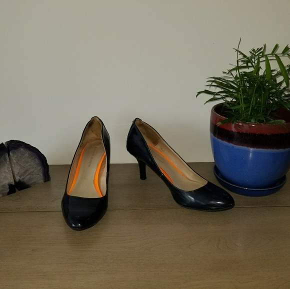 Etienne Aigner Shoes - Women's 9 Etienne Aigner Heels 2.5"